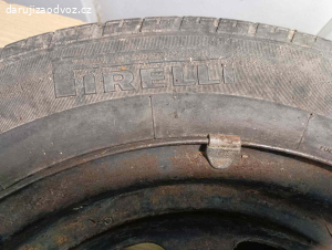 1 kus pneumatika Pirelli P6000
