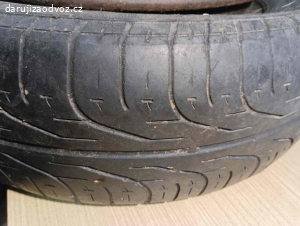 1 kus pneumatika Pirelli P6000