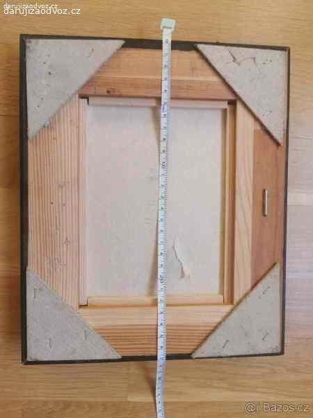 2 obrazy. Větší ještě zabalený ve folii. Za čokoládu... PSČ 15400