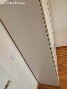 2 skříně (i samostatně)