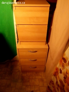2 úložné skříňky se šuplíky