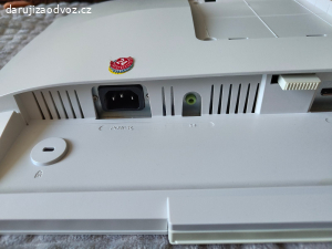 2x LED monitor Fujitsu B22W-7