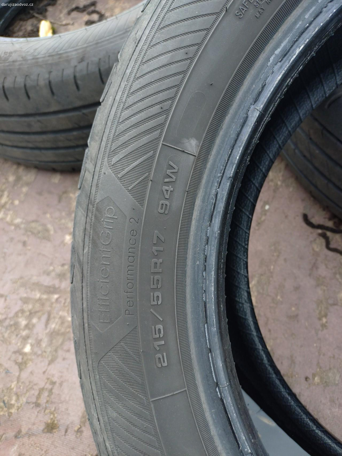 3 pneumatiky. Pneumatiky na 1 sezónu, 215 55 17