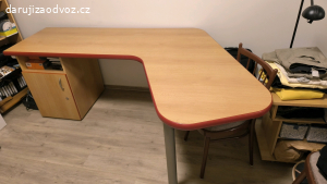 Atypická stolní deska