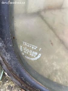 Auto sklo Thorax M4 A52