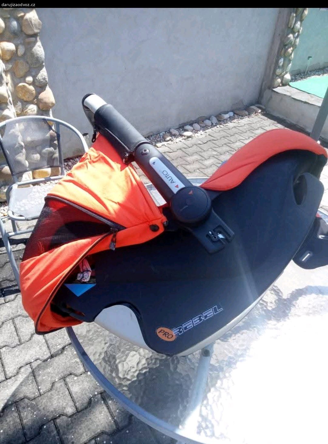 autosedačka. nezničená,za dobré kafe do kávovaru