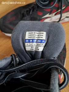 Běžecké boty vel. 42 (s opravenou patou)