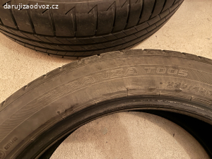 Bridgestone Turanza T005 235/45 R18