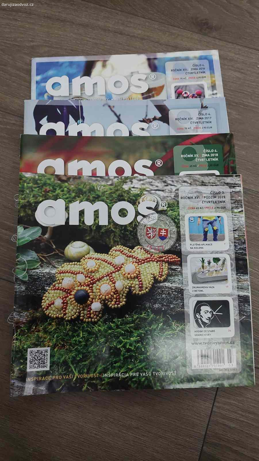časopis Amos kreativní tvoreni. Vyměním tři komplet čtvrtletníky (2017-2019) časopisu Amos za Milka čokoládu.