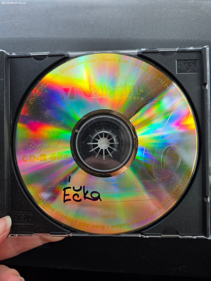 CD E!E