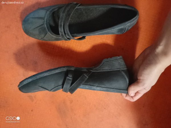 Cerné lodičky41
