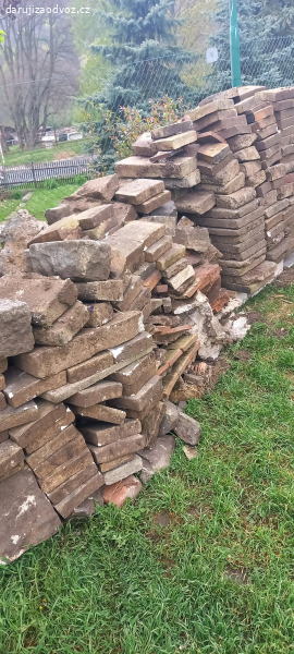 Cihly+dlažební kostky apod.