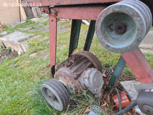 Cirkulárka: stůl, motor, kotouče