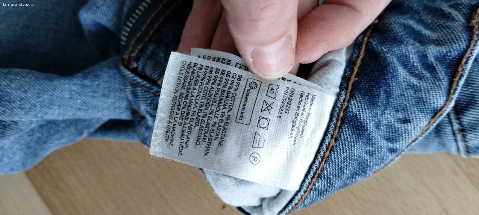 dámske dziny HM veľkosť 40. pri výške 175 CM som ich nosila ako 7/8 na leto. na nižšiu postavu lepšie. majú opravovanu dieru pri zadnom vrecku. sú stále skvelé, len sú mi uz veľké. kľudne pošlem.