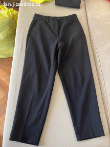 Dámské oblečení velikost M, některé S