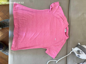 Dámské oblečení velikost M, některé S