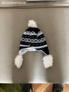 Dámské oblečení, velikost M, některé S