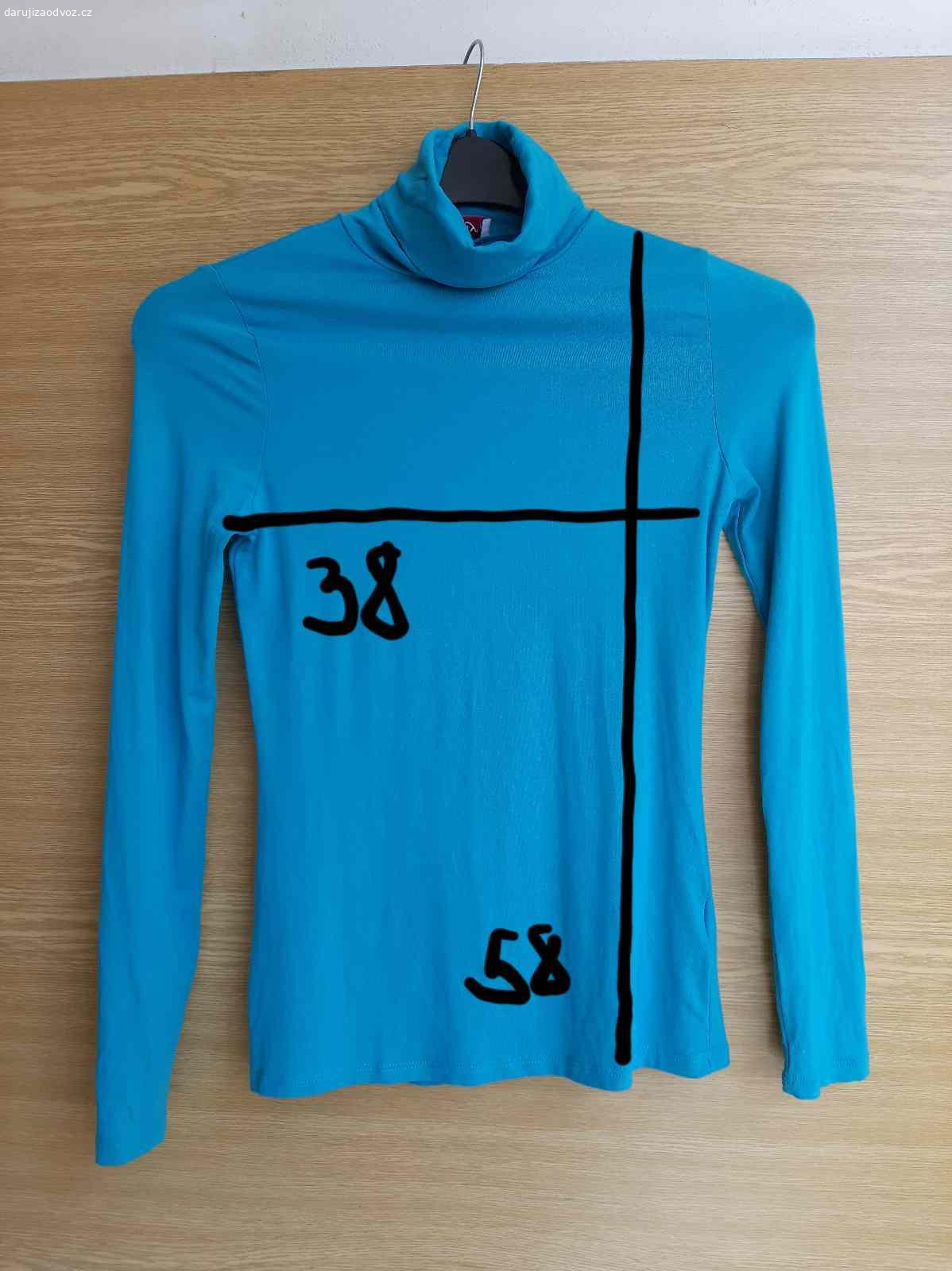 Dámský tyrkysový rolák Orsay, vel. S/M. Daruji dámský tyrkysový rolák značky Orsay, velikost S nebo M. Strečový materiál. Málo nošený, výborný stav. Uvedené rozměry měřeny plošně.
Předání Praha, Karlovo náměstí, vedle prodejny Albert, mezi 17:00 a 20:00.