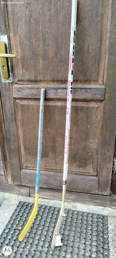 daruji 2 hokejky