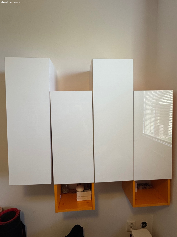 Daruji 4ks skřínek - v: 90cm, š:29,5cm