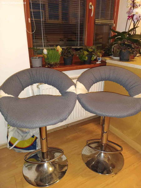 Daruji barové židle