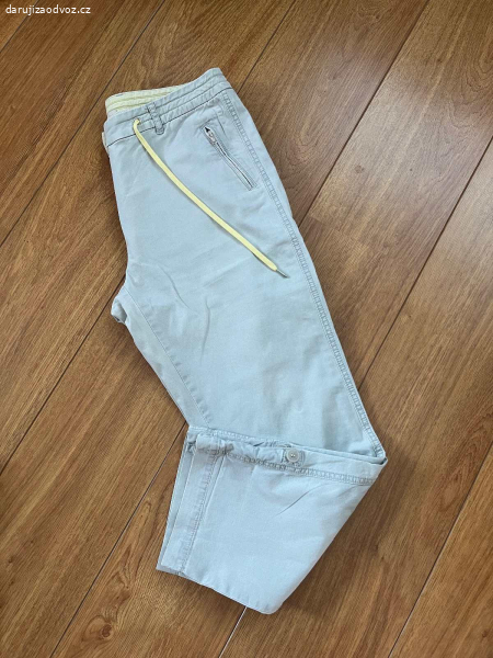 Daruji dámské 3/4 plátěné kalhoty vel. 38