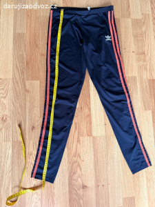 Daruji dámské sportovní legínyAdidas