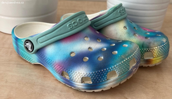 Daruji dětské Crocs vel. 27