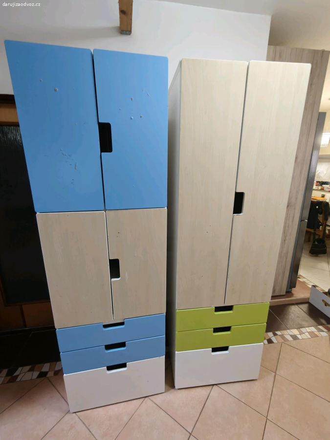 Daruji dětské šatní skříně z IKEA
