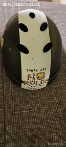 daruji dětskou helmu