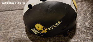 daruji dětskou helmu