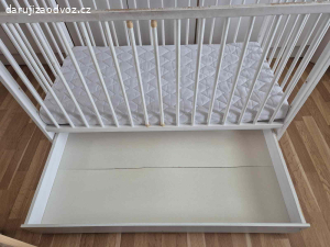 Daruji dětskou postýlku s matrací