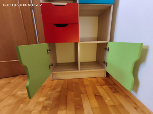 Daruji dětskou skříň