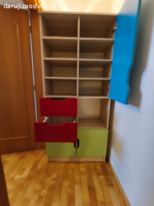 Daruji dětskou skříň