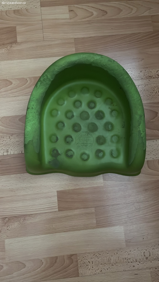 Daruji detsky podsedak na zidle