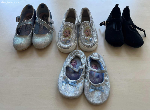 Daruji divci botičky vel.27