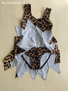 daruji dívčí dres vel. cca 130