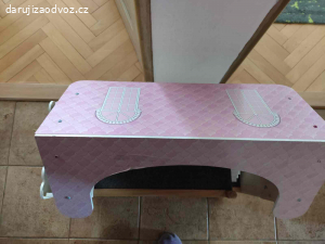 Daruji dům pro menší panenky
