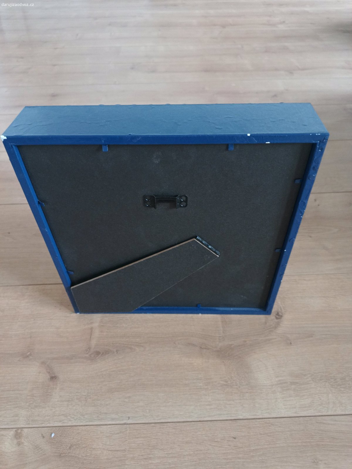 daruji handmade obraz. ruční výroba, malinko odřený na pár místech, dá se postavit i zavěsit na zeď