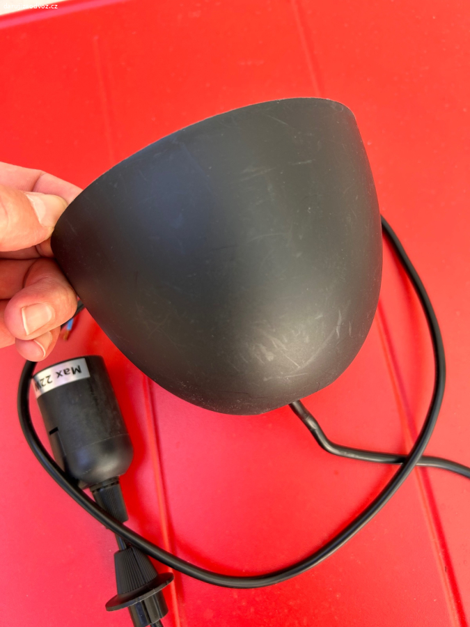 Daruji kabel a objimku na zavesne svitidlo