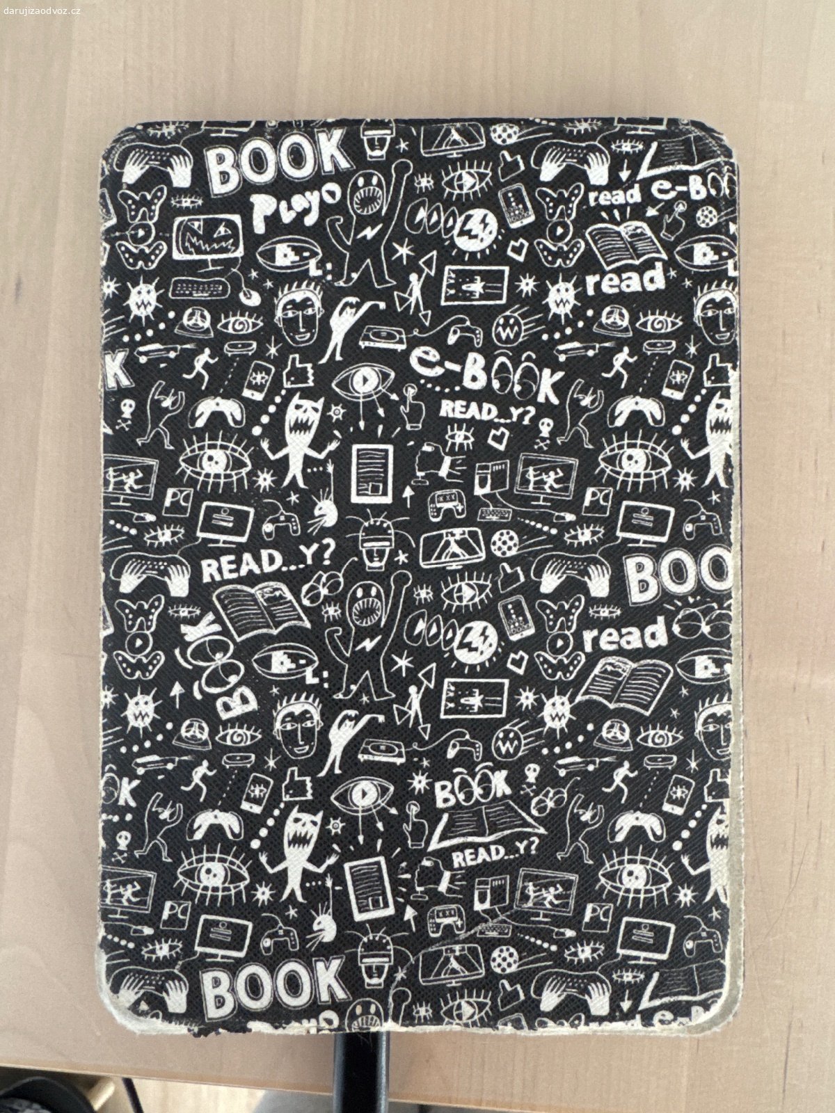 Daruji Kindle Paper-white (10th gen). Plně funkční. Upřednostním toho, kdo rovnou uvede čas a během dneška si vyzvedne na Praze 5 -Peroutkova, do 18ti hodin.