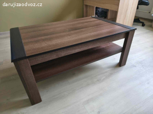 Daruji konferenční stolek