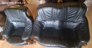 Daruji koženou 2 místnou sedačku a křeslo