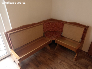 Daruji krásnou rohovou sedací soupravu do kuchyně
