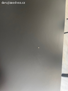 Daruji menší IKEA stolek
