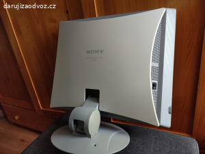 Daruji monitor Sony SDM-X82