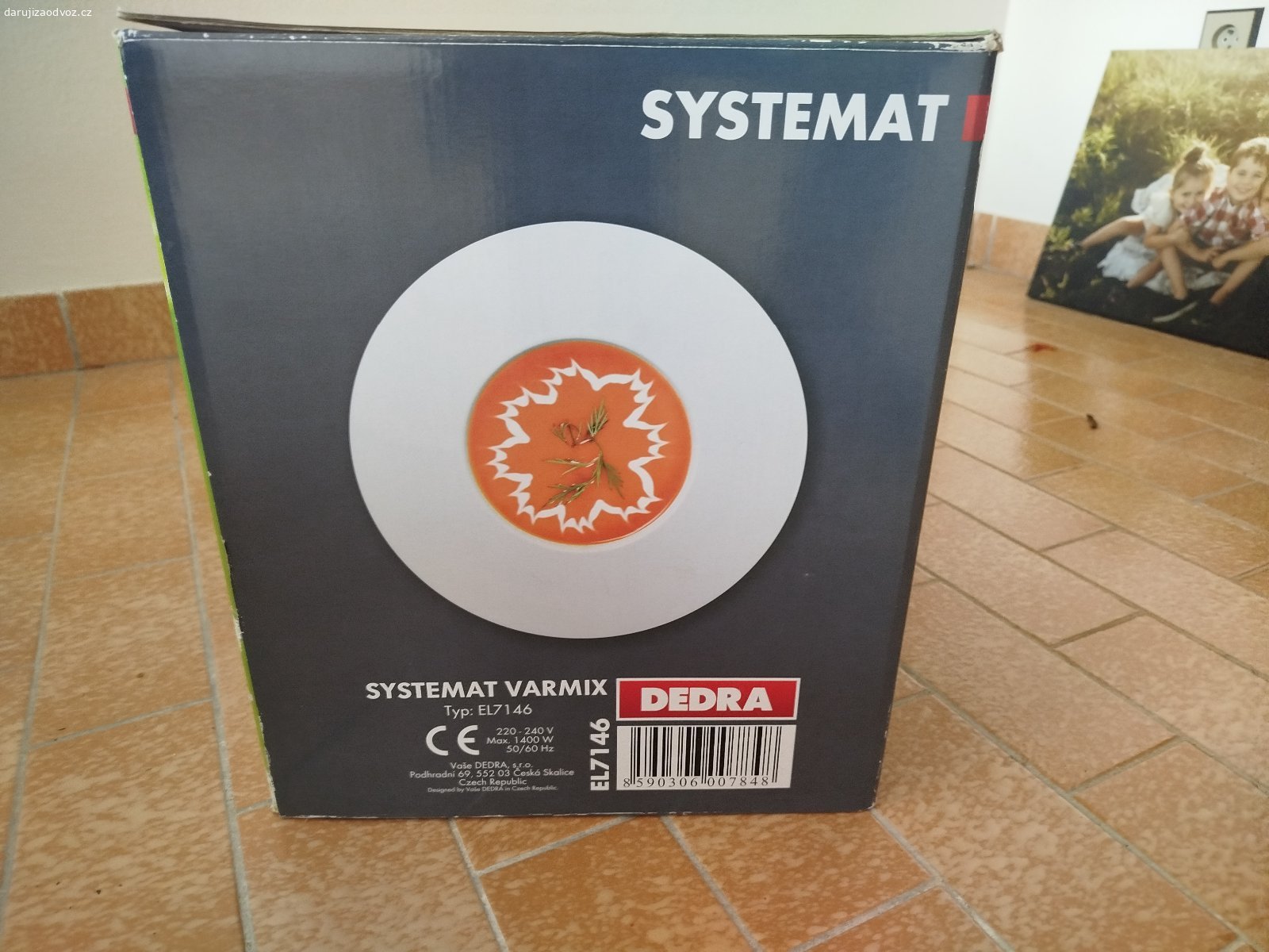 Daruji mulifunkční varný robot DEDRA SYSTEMAT. Daruji mulifunkční varný robot DEDRA SYSTEMAT ( zánovní ).