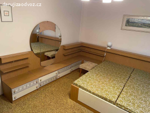 Daruji nábytek - vlastní odvoz podmínkou, Písek