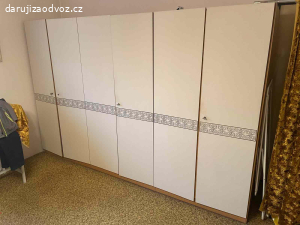 Daruji nábytek - vlastní odvoz podmínkou, Písek