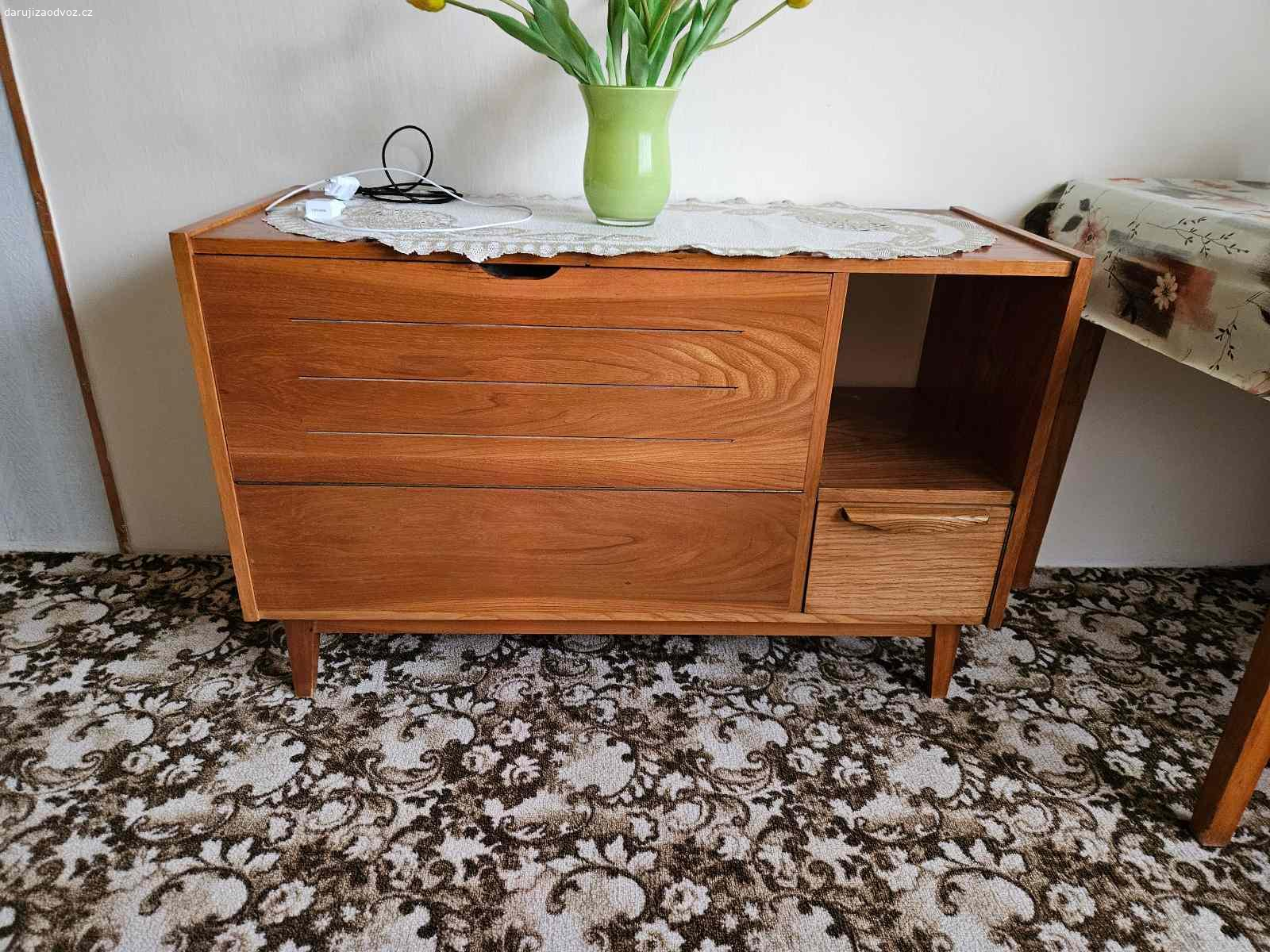 Daruji nábytek. Daruji